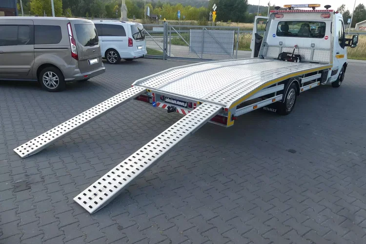 Renault MASTER / LAWETA / PERFEKCYJNY STAN / WCIĄGARKA / HAK / zdjęcie 8