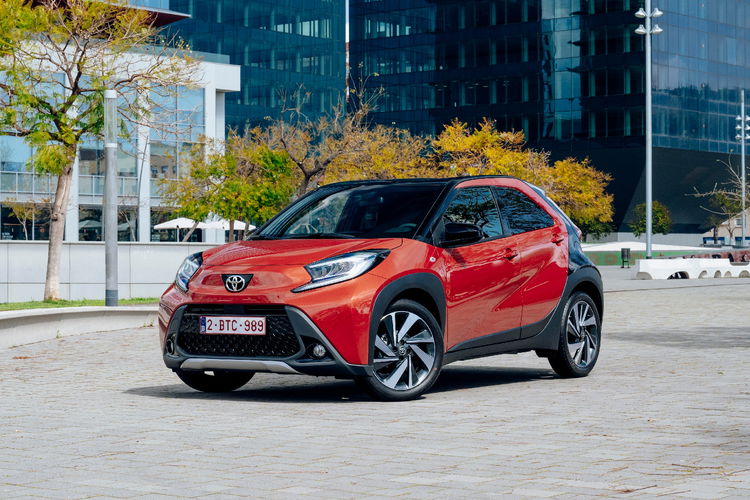 TOYOTA Aygo X 1.0 VVT-i Comfort zdjęcie 24
