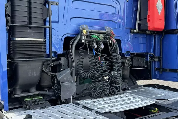 Volvo FH4 500 E6 Standard Globetrotter XL Klima Postojowa Alufelgi zdjęcie 43