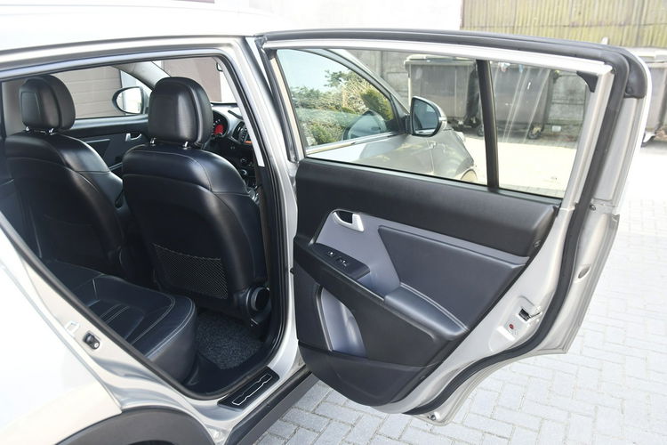 Kia Sportage 2.0CRDI 4x4.Automat, Xenony.Skóry.Kamera Cof.Navigacja. zdjęcie 26