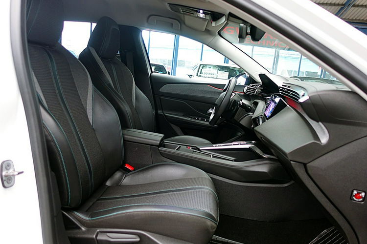 Peugeot 308 SW Automat ALLURE Navi+ACC+Kamera+ADAS GWARANCJA 1wł Bezwyp Kraj FV23% 4x2 zdjęcie 9