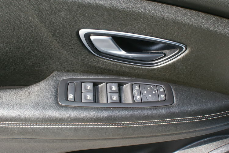 Renault Scenic zdjęcie 30