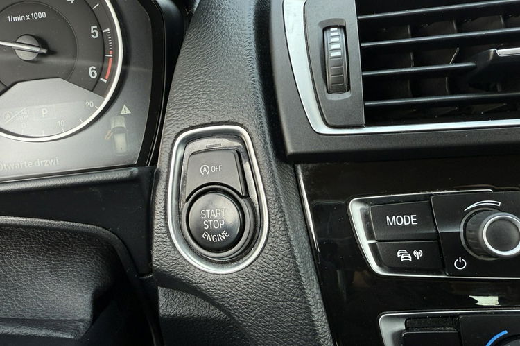 BMW 120 2.0 d automat Navi benzenom ledy Polski salon fotele komfort 1.r .gwar zdjęcie 23