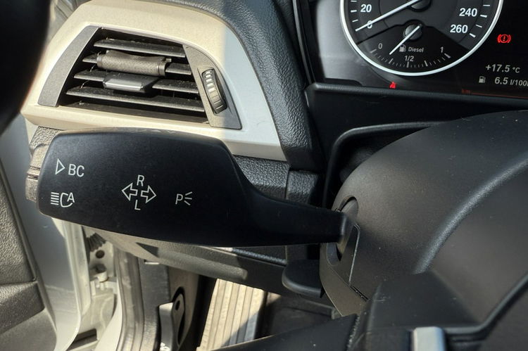BMW 120 2.0 d automat Navi benzenom ledy Polski salon fotele komfort 1.r .gwar zdjęcie 24