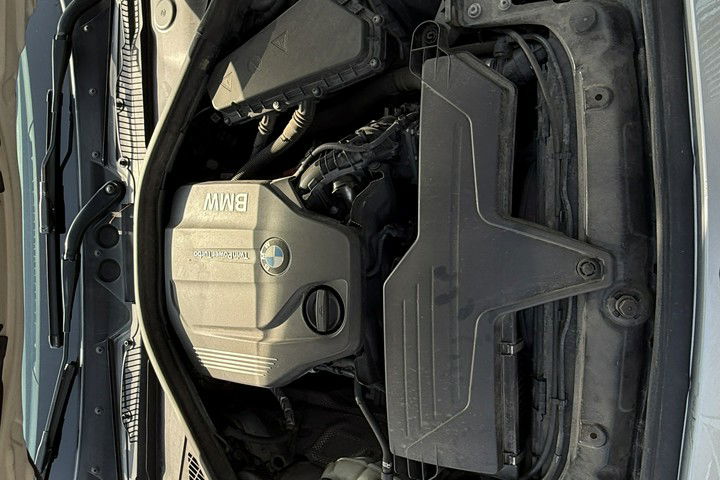 BMW 120 2.0 d automat Navi benzenom ledy Polski salon fotele komfort 1.r .gwar zdjęcie 25