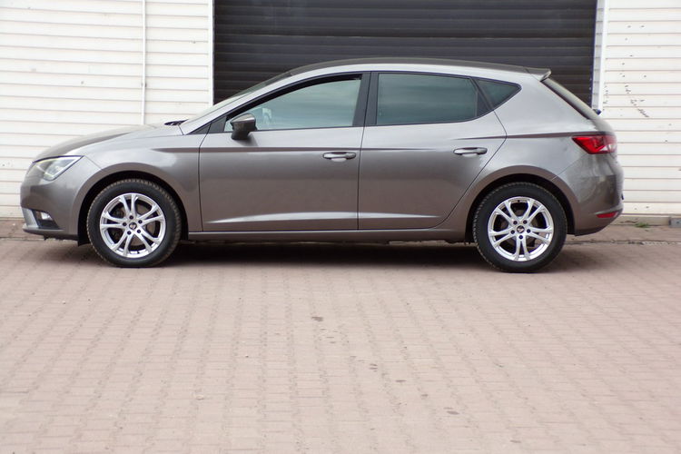 Seat Leon Navi /Klimatronic /Led /Alcantara /1.6 /110KM /2016 zdjęcie 10