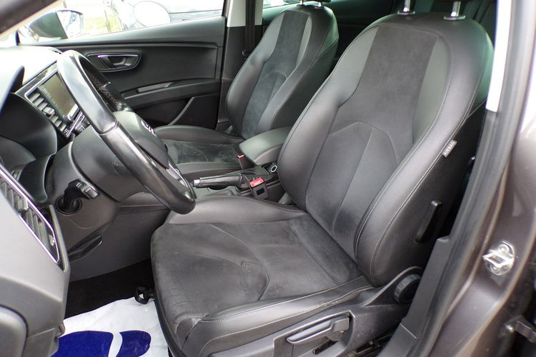 Seat Leon Navi /Klimatronic /Led /Alcantara /1.6 /110KM /2016 zdjęcie 20