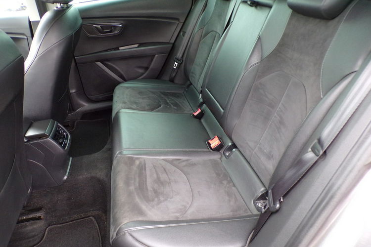 Seat Leon Navi /Klimatronic /Led /Alcantara /1.6 /110KM /2016 zdjęcie 23