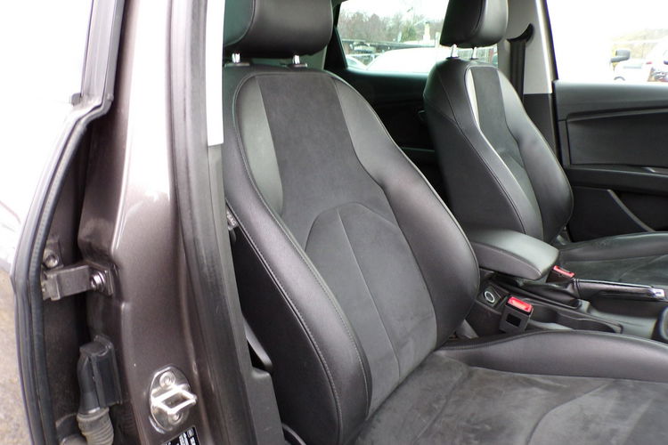 Seat Leon Navi /Klimatronic /Led /Alcantara /1.6 /110KM /2016 zdjęcie 27