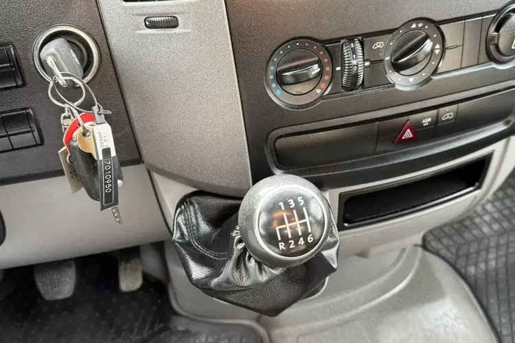 Volkswagen Crafter zdjęcie 26