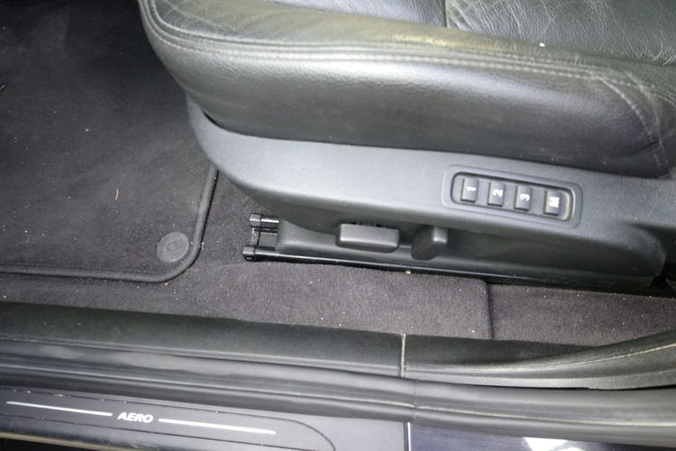 Saab 9-3 V6 2.8 Turbo 280 KM Aero XWD , bezwypadkowy, stan bardzo dobry zdjęcie 19