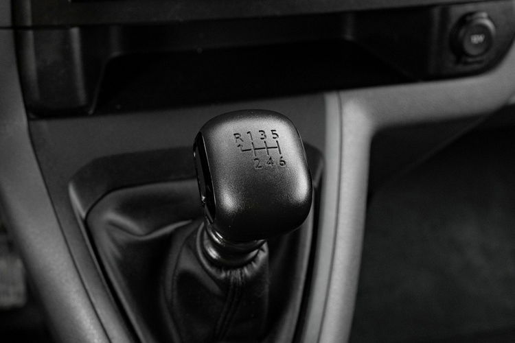 Citroen Jumpy Combi 1.5 120KM 9os. Bluetooth Tempomat Klima Salon PL VAT 23% zdjęcie 17