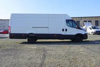 Iveco Daily 35C13 L4_Maxi_Long _Kamera cofania_Niski przebieg