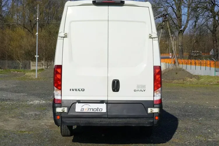 Iveco Daily 35C13 L4_Maxi_Long _Kamera cofania_Niski przebieg zdjęcie 3