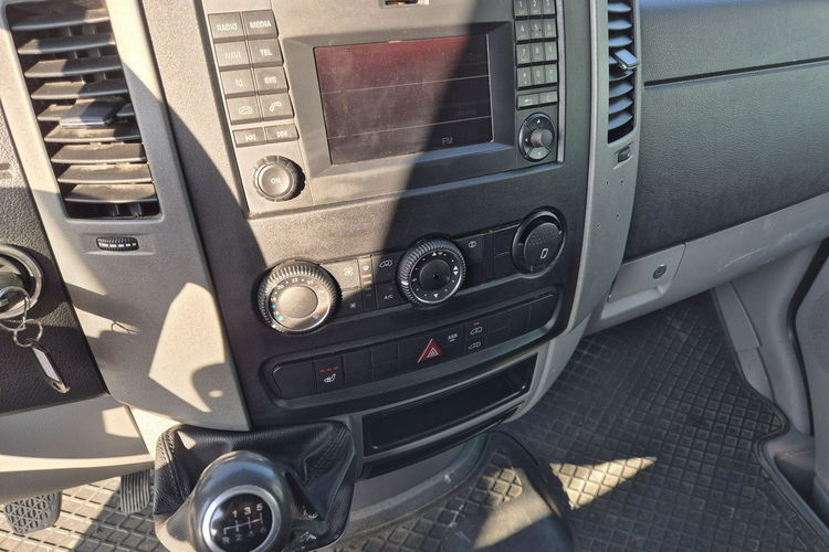 316 Mercedes-Benz Sprinter 316CDi , Extra Long/ 1 WŁ. /NISKIE KM/ 3 MIEJSCA zdjęcie 26