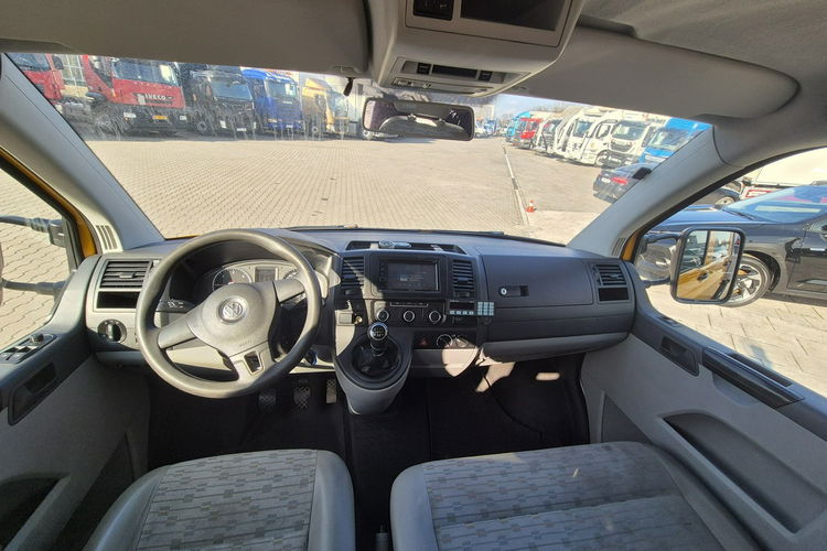 Transporter Volkswagen T5 /Transporter /Doka + Hds 4Motion /Top stan / 2XKoła/ 4x4 zdjęcie 31