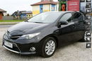 Toyota Auris zdjęcie 1