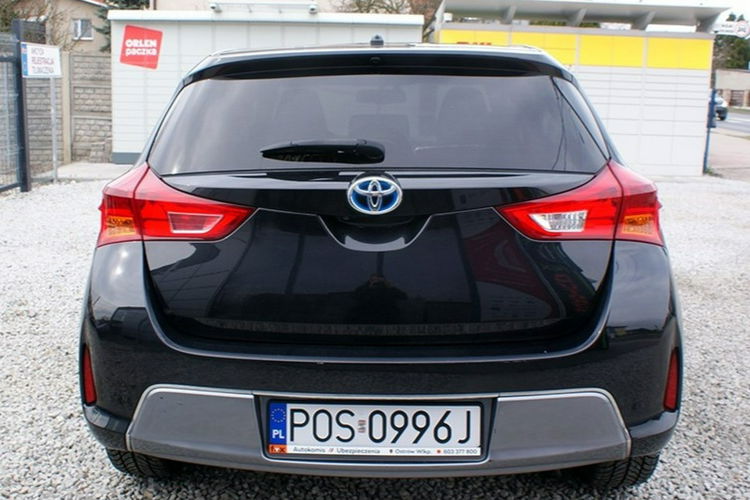 Toyota Auris zdjęcie 4