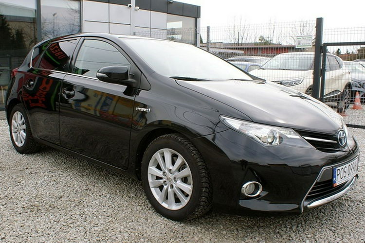 Toyota Auris zdjęcie 7