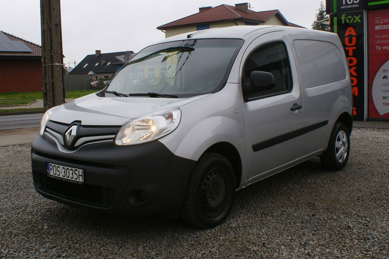 samochód dostawczy Renault zdjęcie 1