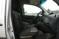samochód dostawczy Renault zdjęcie 18
