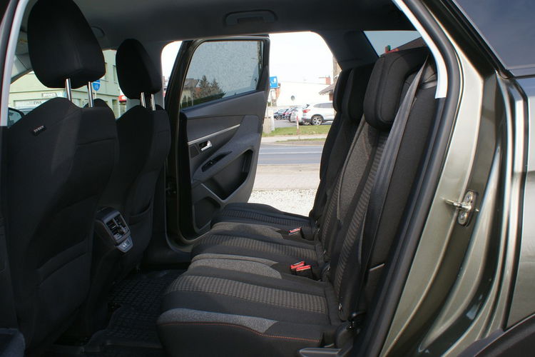 Peugeot 3008 zdjęcie 15