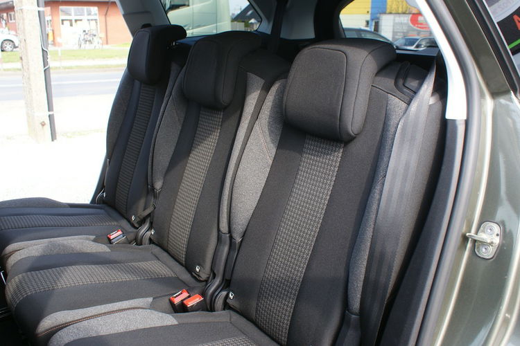 Peugeot 3008 zdjęcie 16