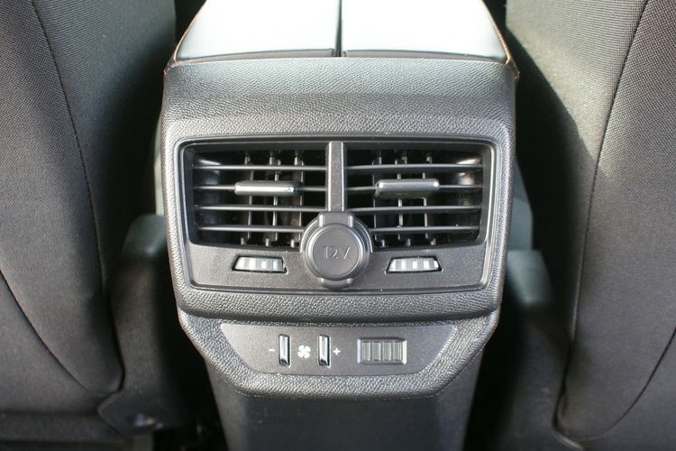Peugeot 3008 zdjęcie 28
