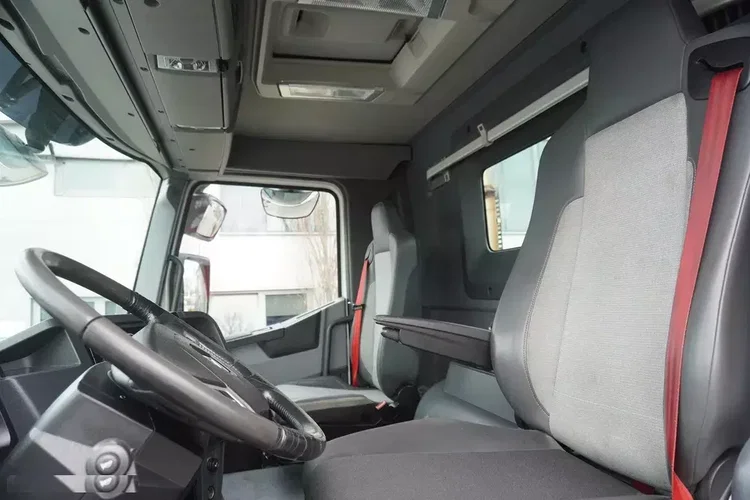 Renault C480 / HDS Hiab 8.7 t / wywrotka 3-stronna / 2 hydroburty zdjęcie 23