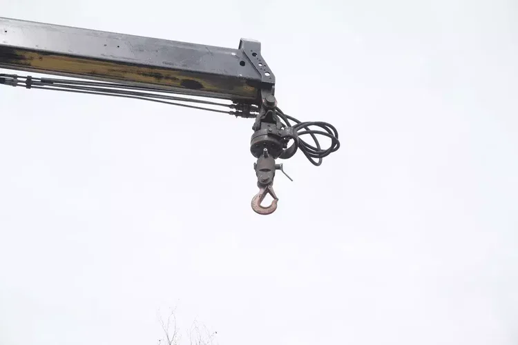 Renault C480 / HDS Hiab 8.7 t / wywrotka 3-stronna / 2 hydroburty zdjęcie 20