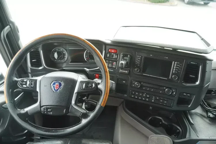 Scania G500 8x2 / 2. oś skrętna / rama 8.35 m / 2021 zdjęcie 26