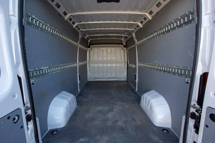 Peugeot Boxer L3H2 Silnik 2.2 BlueHDI zdjęcie 40