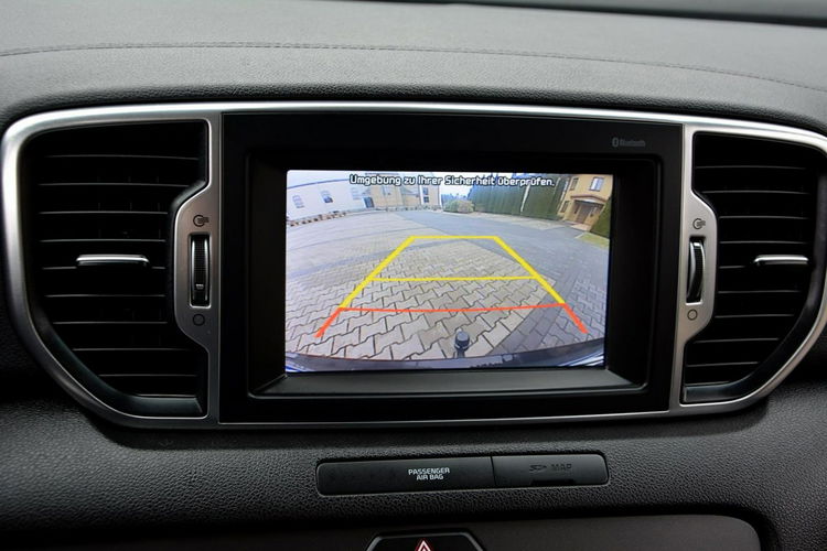 Kia Sportage 115 tys przebiegu Klimatronic Ledy Navi Kamera Parktronic Oryginał zdjęcie 26