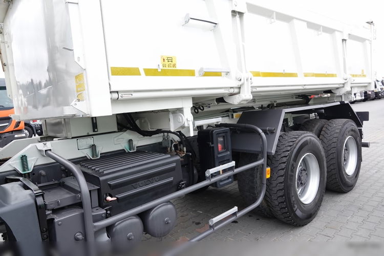 Volvo FM 400 / 6x4 / WYWROTKA / HYDROBURTA / BORDMATIC / MANUAL / SPROWADZONY zdjęcie 20