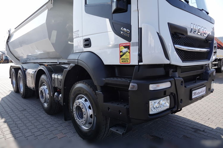 Iveco STRALIS X-WAY 480 / 8x4 / WYWROTKA TYLNOZSYP + HYDROKLAPA / OPONY 100% / 2020 R / SPROWADZONA zdjęcie 11