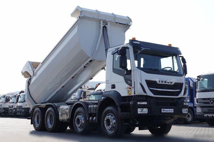 Iveco STRALIS X-WAY 480 / 8x4 / WYWROTKA TYLNOZSYP + HYDROKLAPA / OPONY 100% / 2020 R / SPROWADZONA zdjęcie 5