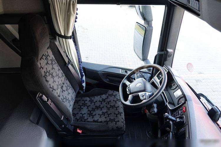 Scania R 450 / RETARDER / FULL AIRMATIC  / HYDRAULIKA /  OPONY 100% / SPROWADZONA / PO KONTRAKCIE SERWISOWYM zdjęcie 26