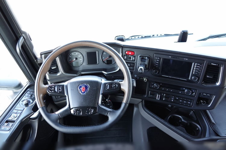 Scania R 450 / RETARDER / FULL AIRMATIC  / HYDRAULIKA /  OPONY 100% / SPROWADZONA / PO KONTRAKCIE SERWISOWYM zdjęcie 28