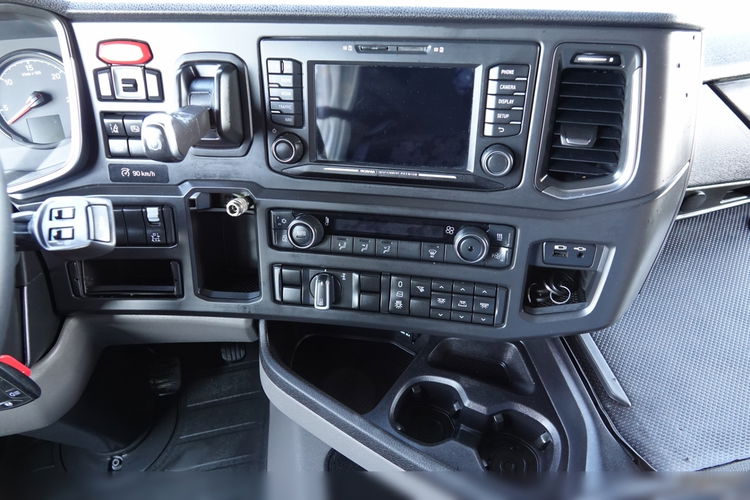Scania R 450 / RETARDER / FULL AIRMATIC  / HYDRAULIKA /  OPONY 100% / SPROWADZONA / PO KONTRAKCIE SERWISOWYM zdjęcie 29