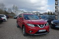 samochód osobowy Nissan zdjęcie 1