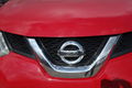 samochód osobowy Nissan zdjęcie 2