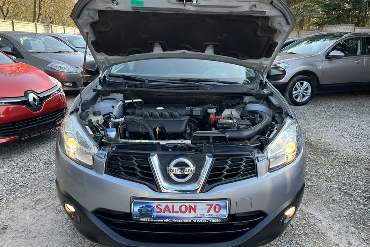 Nissan Qashqai 2.0 4x4 Climatronic Panorama 6bieg Tempomat Ks Serw Stan BDB BEzwypad zdjęcie 28