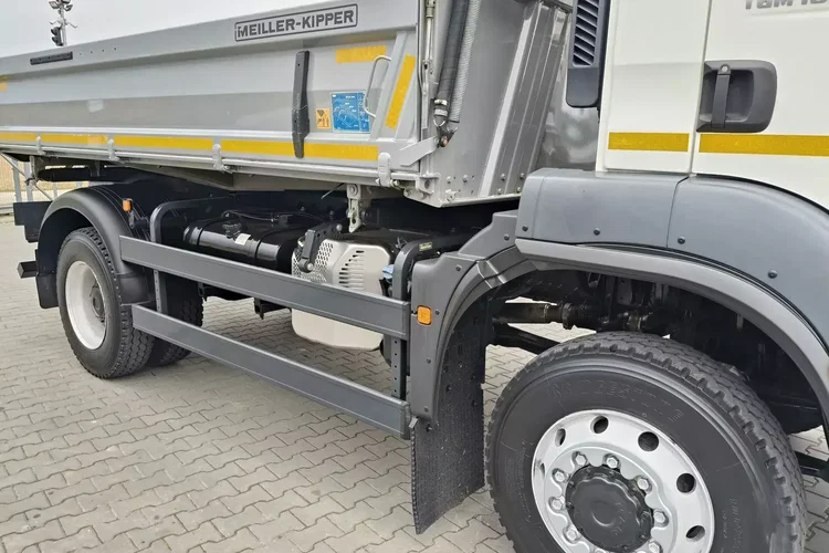 MAN TGM 18.250 4x4 / WYWROTKA 3 STR / PRZEBIEG 11 TYS KM / zdjęcie 15