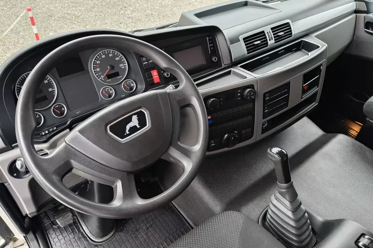 MAN TGM 18.250 4x4 / WYWROTKA 3 STR / PRZEBIEG 11 TYS KM / zdjęcie 19