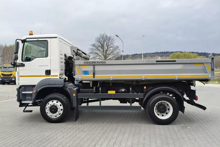 MAN TGM 18.250 4x4 / WYWROTKA 3 STR / PRZEBIEG 11 TYS KM / zdjęcie 5