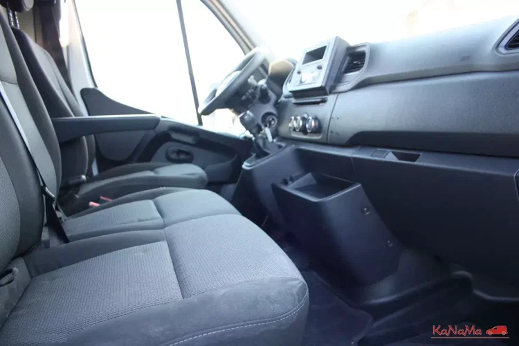 Renault Master zdjęcie 28