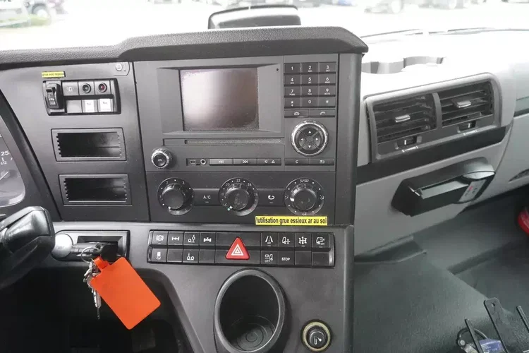 Mercedes Antos 2536 / 100 000 km / HDS 3.9 t HIAB XS 111 / wywrotka 2-stronna / oś skrętna zdjęcie 25