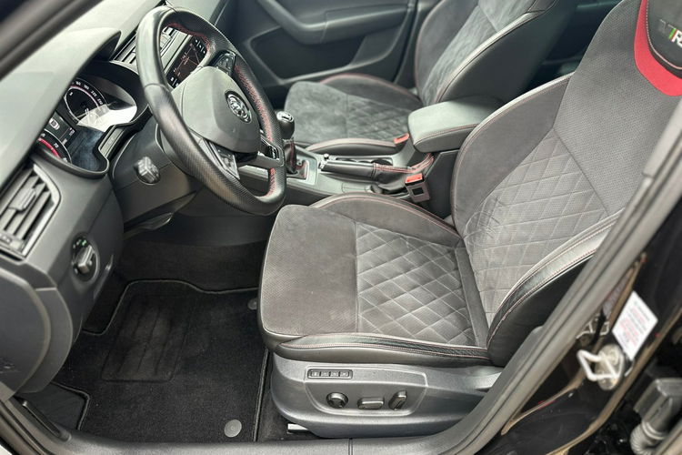 Skoda Octavia RS 244 KM zdjęcie 17