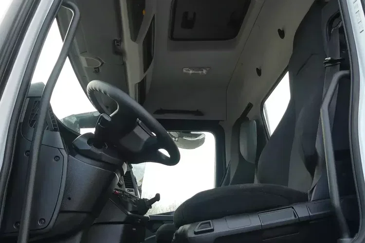 Mercedes ANTOS 2540 / 6x2 / HAKOWIEC 20t / EURO 6 / zdjęcie 52