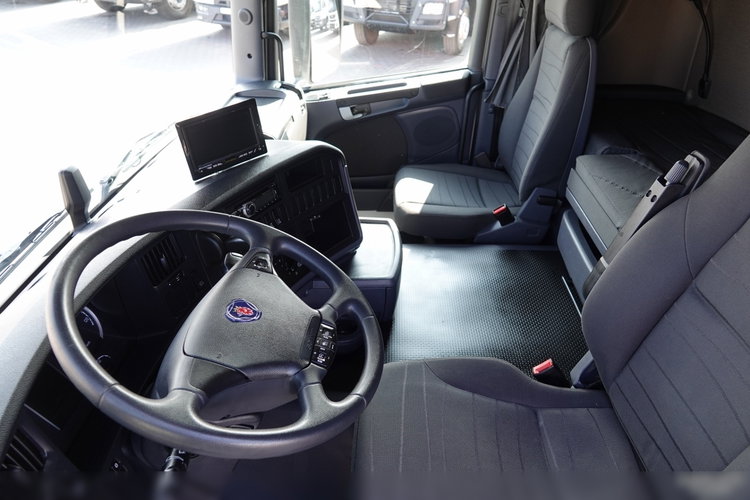 Scania G 320 / 6x2 / FIRANKA- 9 M / + WINDA ZAŁADOWCZA / OŚ PODNOSZONA  zdjęcie 33